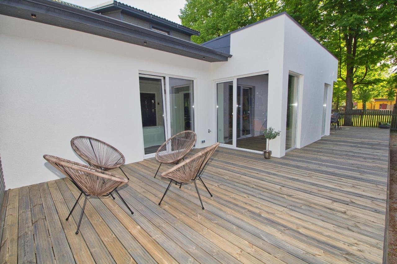 Casa Monkey Paernu With Sauna And Terrace Ngoại thất bức ảnh
